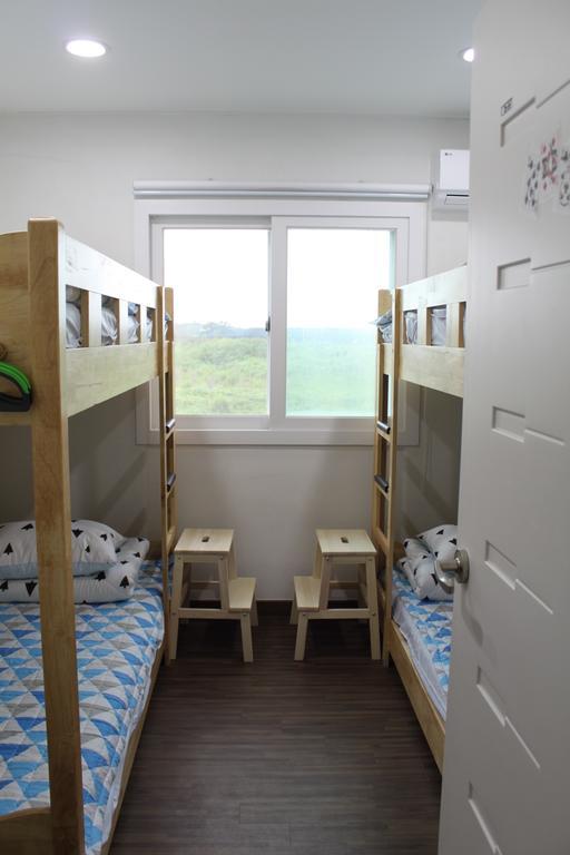 Warak Guesthouse Jeju Room photo